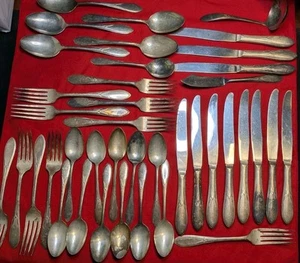 46 International Silver Wm Rogers  PICKWICK Silverplate Knives Spoon Forks  1938 - Picture 1 of 9