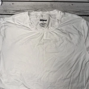 Lot of 1 SKIMS Men's Crew Size S White - Picture 1 of 2