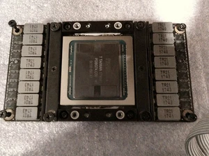 NVIDIA TESLA V100 SXM2 32GB GPU Grafikbeschleuniger 699-2G503-0203-200 - Bild 1 von 9