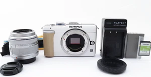 Olympus PEN E-PL1 Blanc 12.3MP 14-42mm II Objectif Set " Lecture " Avec / Carte - Photo 1 sur 12