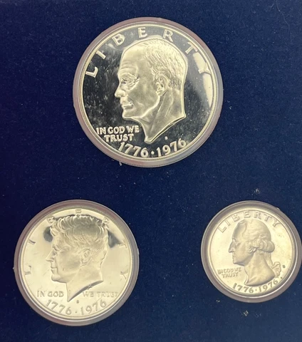 1776-1976 US MINT BICENTENNIAL SILVER PROOF SET Cover