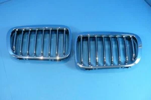 2x KÜHLERGRILL NIERE KÜHLERGITTER GRILL ZIERGITTER LINKS+RECHTS für BMW 3-ER E46 - Afbeelding 1 van 3