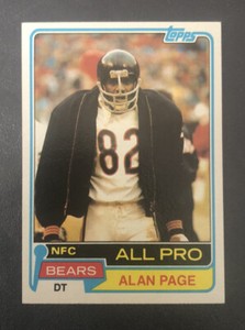1981 Topps Alan Page All Pro Football Card #160 Chicago Bears