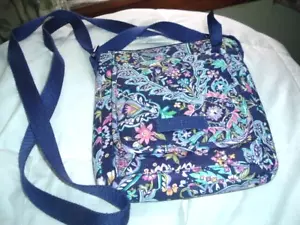 Vera Bradley French Paisley Crossbody Mini Hipster Purse RFID Organizer Floral - Picture 1 of 4