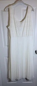Soprano Cream Pleated Dress, Size 2XL, NWT - Picture 1 of 5