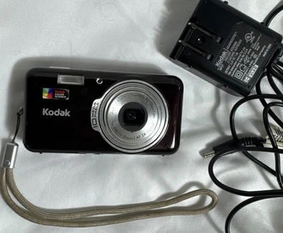 Kodak EasyShare V1003 Brown Digital Camera 10 Mega Pixels W/ Charger *Read - Image 1 of 4