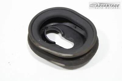 2017-2023 CADILLAC XT5 AWD 3.6L STEERING COLUMN LOWER GASKET SEAL RUBBER OEM - Image 1 of 4