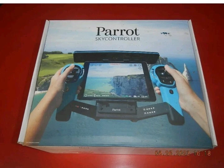 Parrot Skycontroller Azul NUEVO NUNCA ABIERTO.  RARO NOS-nuevo stock antiguo nuevo en caja Foto 1 de 4
