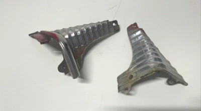 Chevelle 1968 extensiones de parrilla izquierda y derecha par original GM Chevrolet OEM Foto 1 de 4