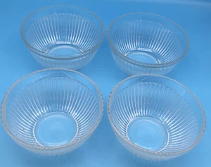 Juego de 4 cuencos de vidrio acanalado de mezcla transparente Pyrex ¡excelente estado! - Imagen 1 de 8