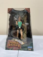 Vintage 1999 Playmates TOMB RAIDER LARA CROFT IN JUNGLE SUIT Action Figure  Rare