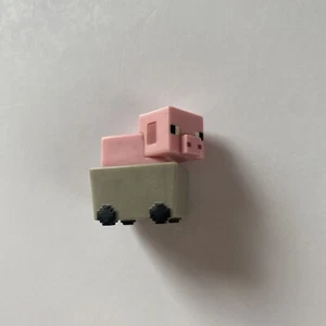 Pig In Minecart Minecraft Mini Figure - Picture 1 of 4