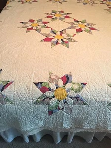 Antique Quilt from the depression era - Picture 1 of 7