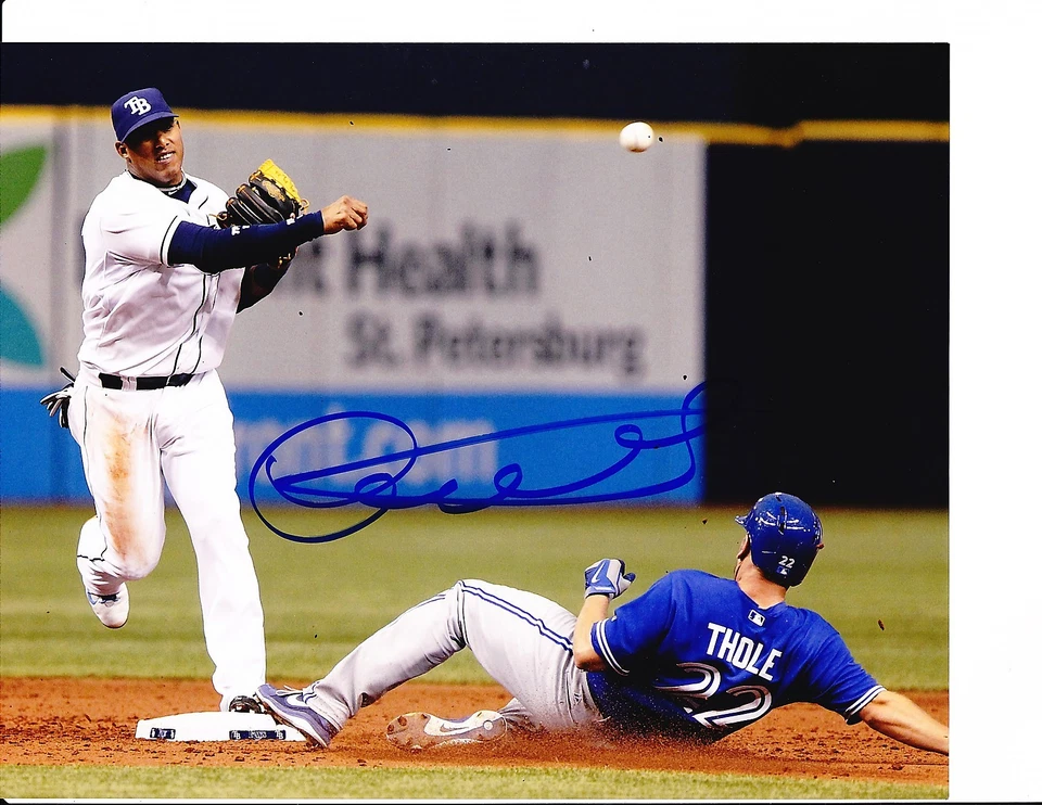 TAMPA BAY RAYS YUNEL ESCOBAR FIRMADO GIRO DOBLE JUEGO 8X10 Foto 1 de 1
