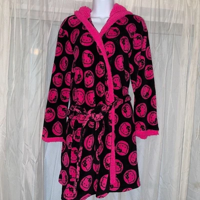 Vintage Hello Kitty Black & Magenta Fleece Robe Size Medium – Sanrio 1976-2014 - Image 1 of 4