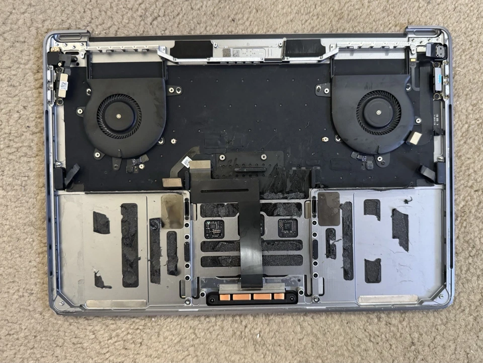 OEM MacBook Pro 13 2016 2017 A1706 Palmrest Keyboard Topcase Space Grey Grade A - image 1 of 4