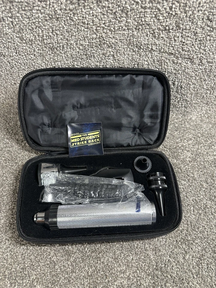 Kit de oftalmoscopio otoscopio R.A. Bock Diagnostics The R.A. Bock Foto 1 de 4