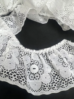 3” Wide White Ruffled Gathered Lace Trimming Edging 13+Yards Uncut Unused - Image 1 of 4