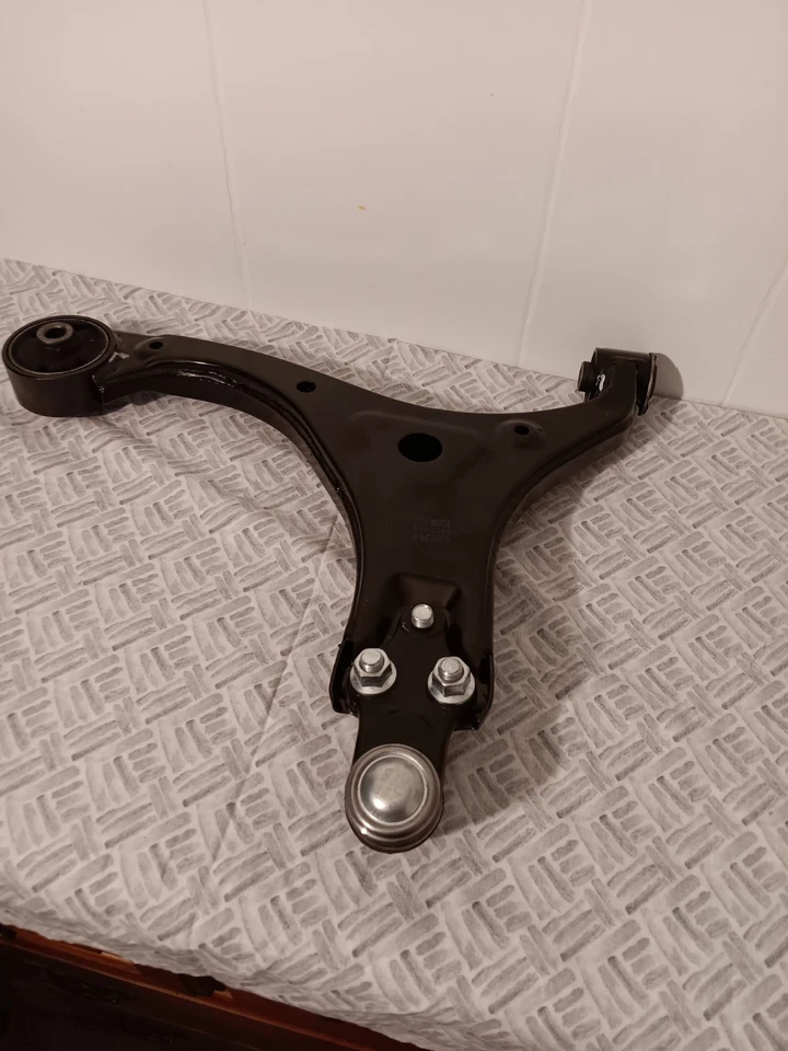 Conjunto de brazo de control de suspensión y rótula Delphi para Hyundai Sonata 11-13 Foto 1 de 4