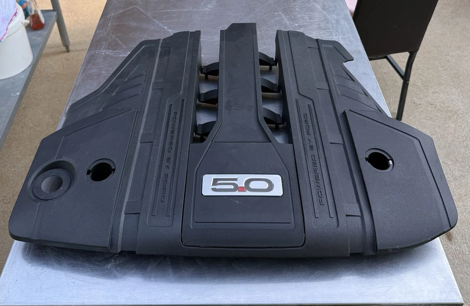 2022 Ford Mustang GT Engine Cover - Image 1 of 2