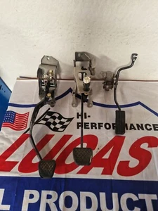 Genuine Honda Civic Type R EP3 Pedal Assembly Set - Throttle, Brake & Clutch - Picture 1 of 12