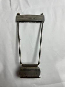 VINTAGE GIBSON RECORDING KING ARCH TOP GUITAR TAIL PIECE VINTAGE GIBSON RECORD K - Picture 1 of 3