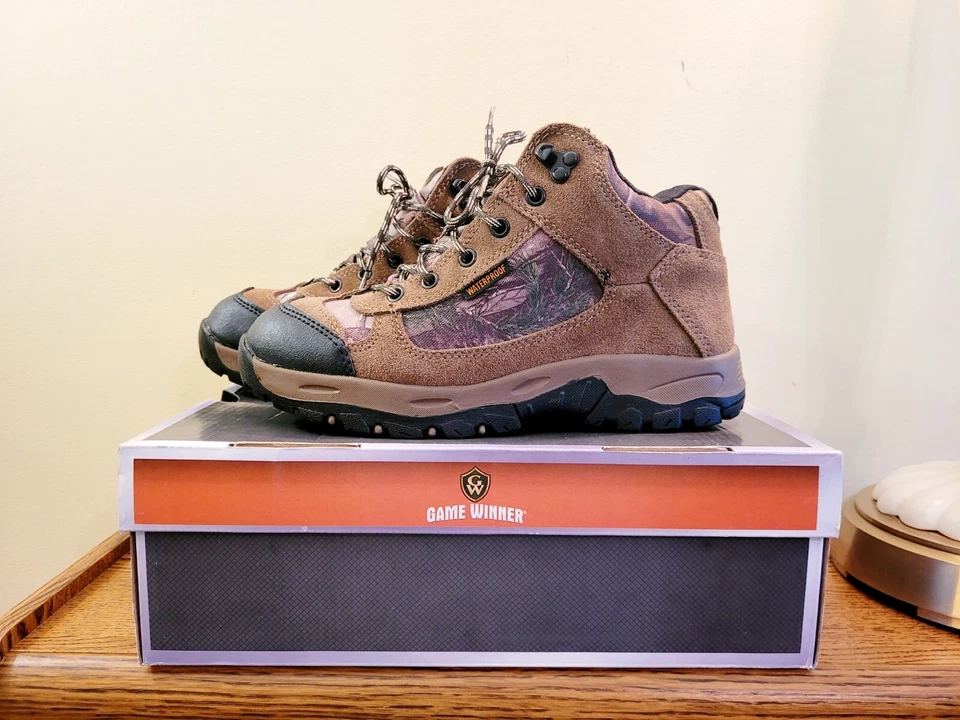 Game Winner Hunting Boots Realtree Camo Run N Gun Boys Size 6D (YFWGWFS1031) - Image 1 of 4