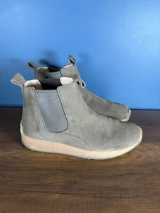 Clarks Radlett Kith Ronnie Fieg Green Gray Suede Chelsea Boots Size 11.5 Men's - Picture 1 of 8