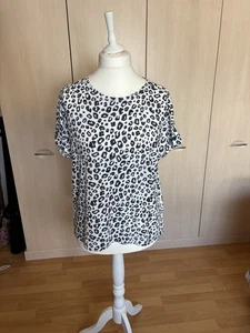 T Shirt Size 14 - Picture 1 of 3