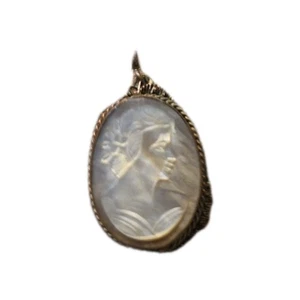 Antique Cameo Signed Victorian 800 Silver Pendant  Shell Carved - Picture 1 of 3