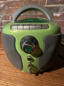GPX C1007 Singalong AM/FM Kassettenrecorder Ghettoblaster - Grün - Antenne defekt - Bild 1 von 2