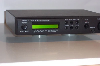 Yamaha TG 100 Tone Generator - SoundModul - MIDI - Bild 1 von 2