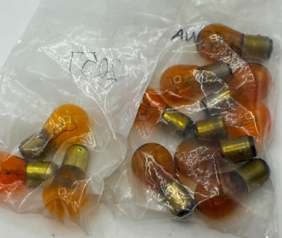LOT OF 11 ASSORTED Turn Signal Light Bulb Wagner Lighting 2057NA, 2057 - Image 1 of 4