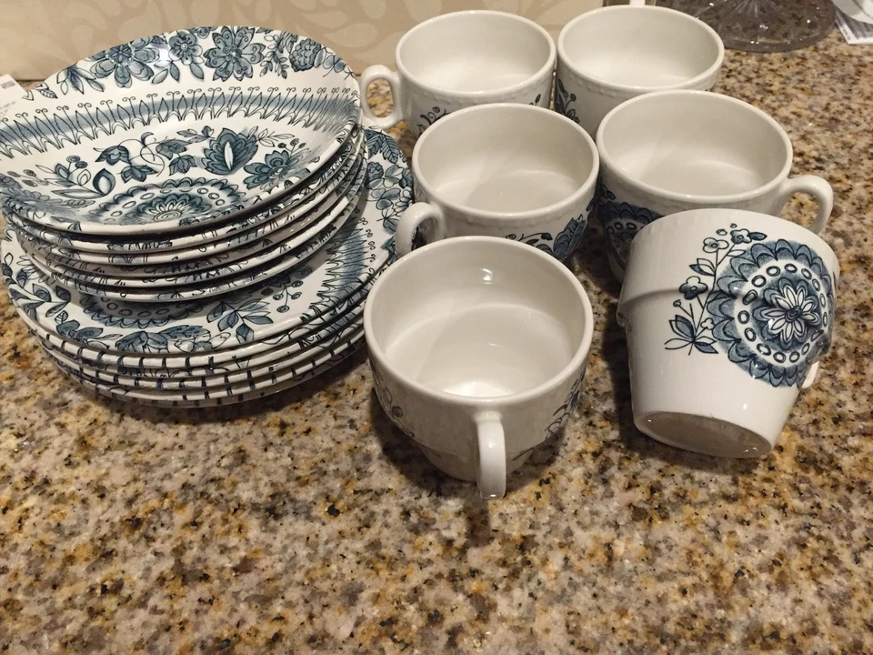 Juego de café/té Offbeat Royal Tudor Ware 18 piezas Foto 1 de 3