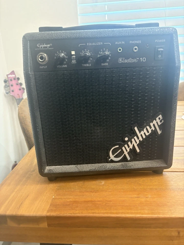 Amplificador de guitarra eléctrica de estado sólido Epiphone Electar 10 PROBADO Foto 1 de 3