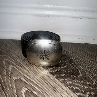 Cinturón Candies Y2K Talla Grande Cuero Negro Diseño Western Hebilla Plateada EE. UU. Foto 1 de 4