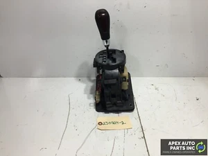 2006-2008 SUZUKI GRAND VITARA Automatic Trans floor Gear Shift Shifter Assembly - Picture 1 of 7
