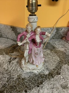 Vtg Victorian Royal man and woman Dancing table LAMP Made in Japan Works! Pink - Picture 1 of 7