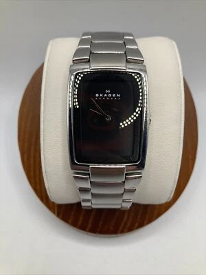 Skagen Men 27mm Watch Silver Tone Black Dial Tank Rectangle h02lsxb - RUNS - Image 1 of 4