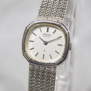 Vintage 1989 Seiko Bracelet 2320-5200 Silver Quartz Women Watch New Battery - Picture 1 of 15