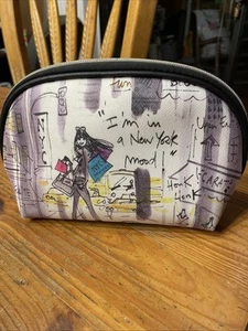 IZAK "I’m in a New York Mood" Mode Aquarell Mädchen Hund Kosmetik Reisetasche - Bild 1 von 5