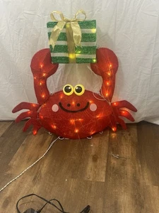 Cangrejo con Regalo 25 pulgadas Tela Iluminada Iluminada Navidad Exterior Interior Decoración - Imagen 1 de 10