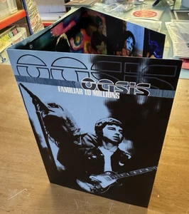 RARE PROMOTIONAL BOOKLET - OASIS - FAMILIAR TO MILLIONS (2000) BRITPOP - Bild 1 von 3