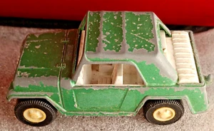Tootsietoy Jeepster retrò verde pressofuso (giocattolo Jeep, 1970) - Foto 1 di 9
