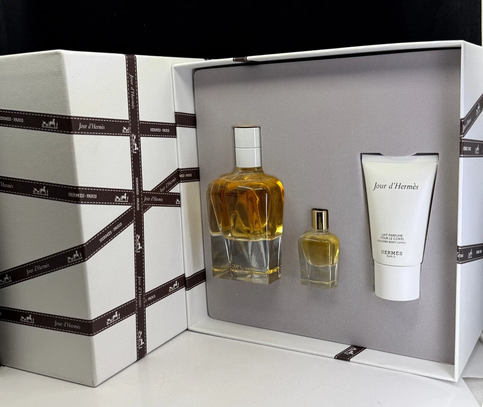 NUEVO Jour D'Hermes por Hermes JUEGO DE 3 piezas (EDP: 2,87 oz + 0,25 oz + 1 oz) Nuevo en caja Foto 1 de 4