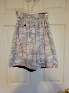 Young Mens Basketball "Warm Up" Shorts, sz YXL, by A - Picture 1 of 3
