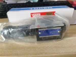 New 1PCS Yuken MRP-01-H-30 MRP01H30 Overflow Valve In Box #A6-9 - Bild 1 von 4