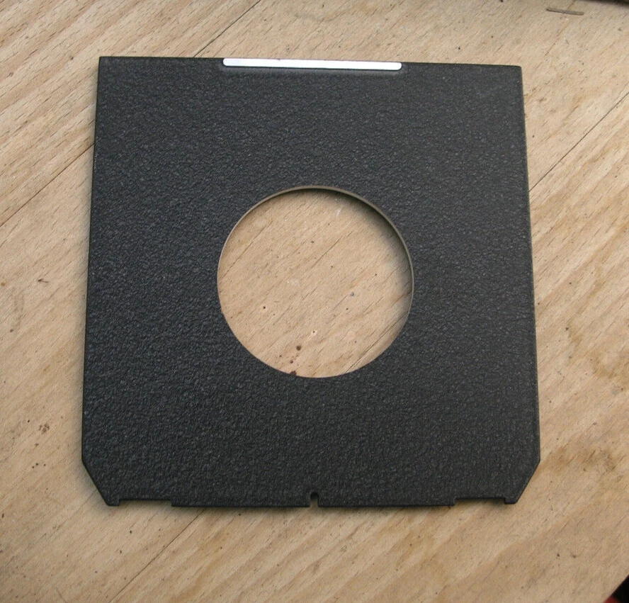 pattern  wista linhof  fit  Lens board copal 1 centre hole Horseman badge - Image 1 of 3