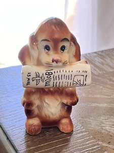 Vtg Brown Spaniel Dog with Newspaper Single Salt Shaker Japan with cork - Picture 1 of 11