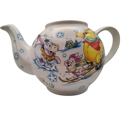 Disney Showcase Colección Invierno Pooh Betty Winnie the Pooh Tetera Falta Top Foto 1 de 4